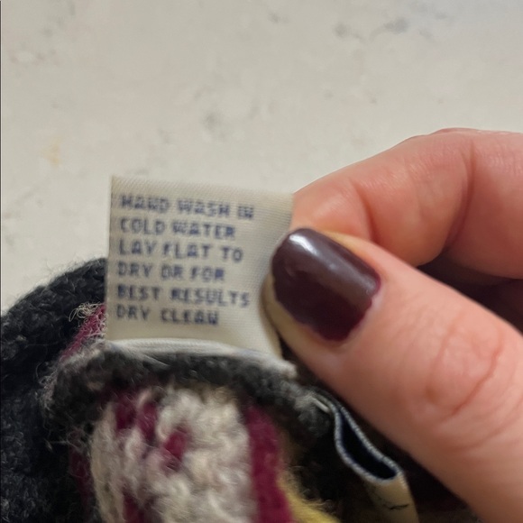 American Eagle Multicolor Knit Wool Beanie - Picture 5 of 6